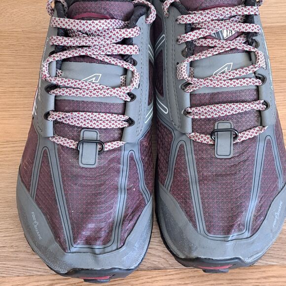 Altra Women’s 8 Lone Peak 4 Trail Running Shoes Gray Purple Hiking Sneakers - Picture 11 of 12